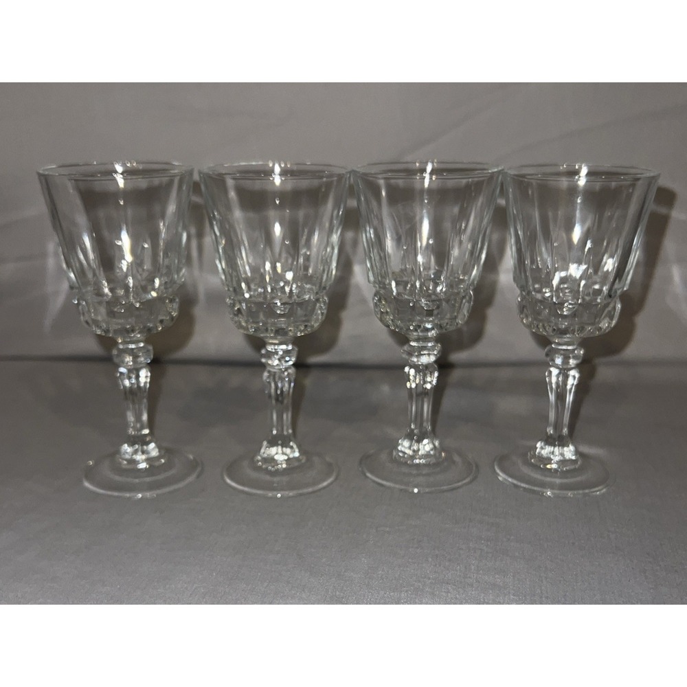 Cristal d'Arque Durand Chantelle Cordial Glass Set of 4 - 4.5" Tall
